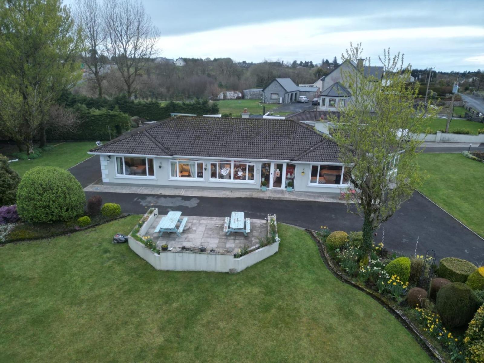 June'S B&B Kilkelly Exterior photo